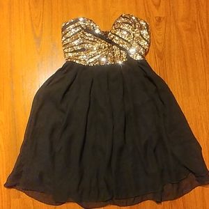 Strapless sequence Dress